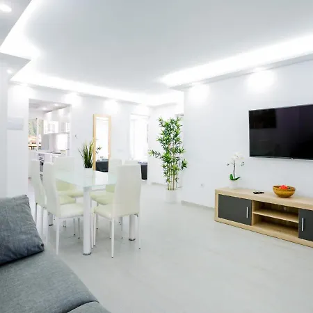 5b Jardines Canarios Sul Mar Smart Tv Y Fibra Apartmán Los Cristianos (Tenerife)